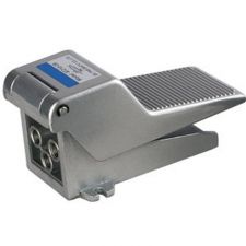 4F210-08 1-4 52 PNOMATIK PEDAL VALF.jpg